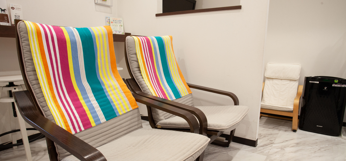 待合スペースのリラックスチェア